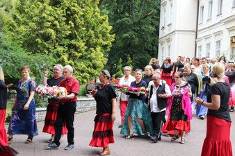 Zabawa w Domu Pomocy Społecznej w Baszkowie